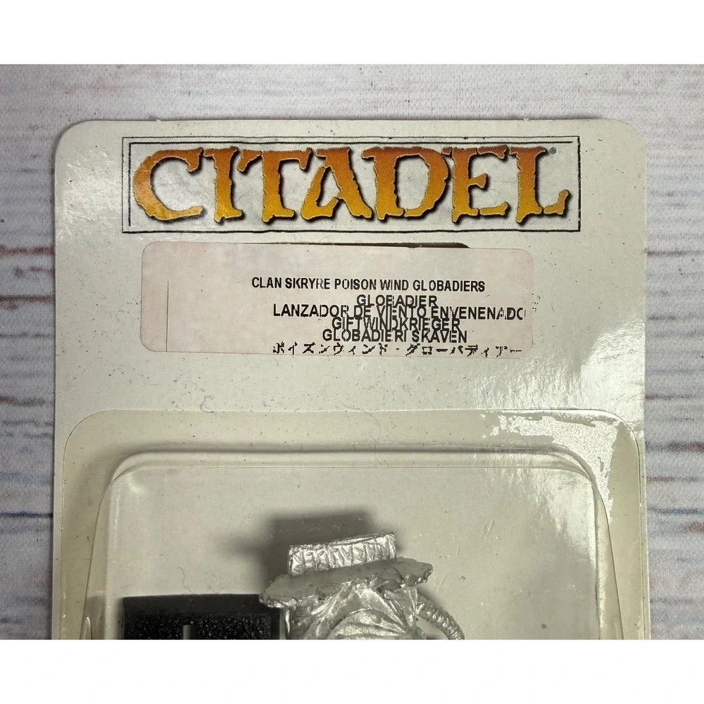 Citadel Warhammer Skaven Clan Skryre Poison Wind Globadiers Metal Miniature NIB